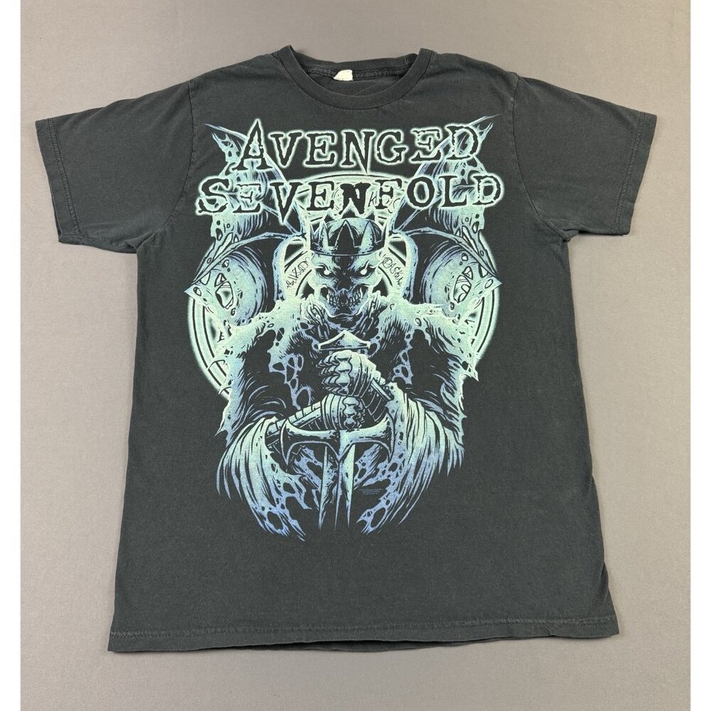 Rare Vintage Y2K Avenged Sevenfold Heavy Metal Band Tee Sword Skeleton Concert T